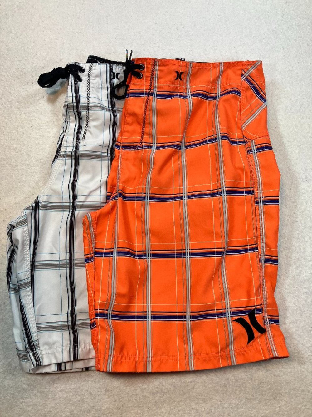 Hurley Phantom Plaid Board Shorts Orange/Blue and White/Black Mens Size 34